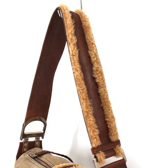 Christian Dior Mouton Flight East West Shoulder Bag Limited Edition Shearling CD - Picture 3 of 9